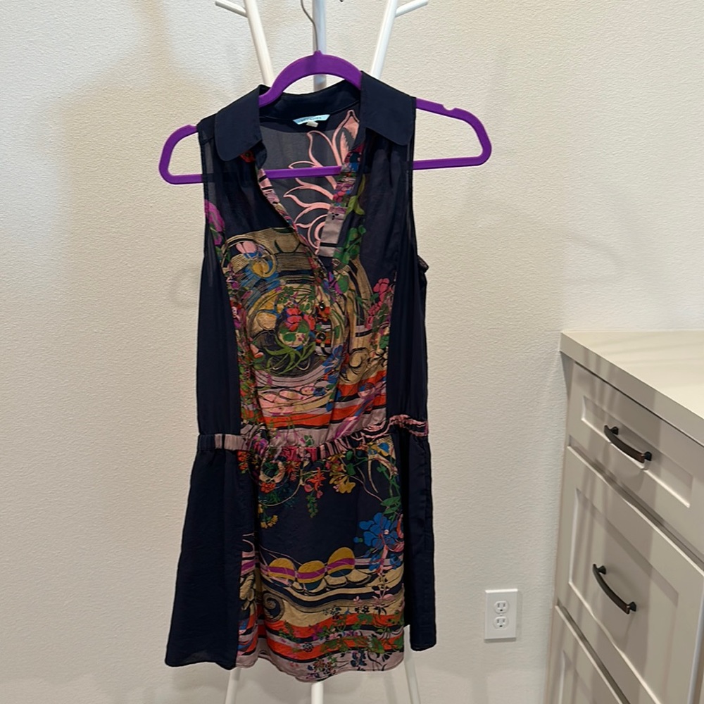 Fun sleeveless dress!